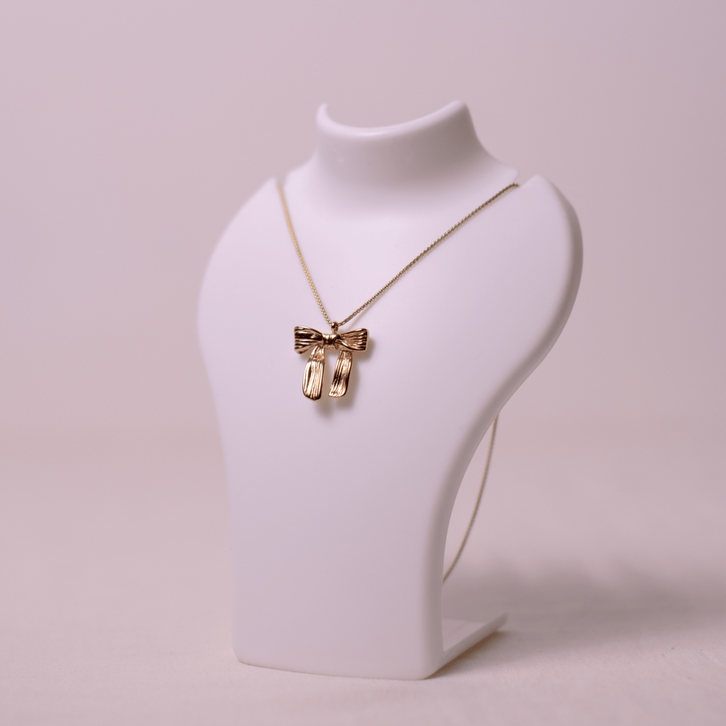 Bowtie - Necklace - foramour