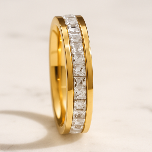 Subtle sparkles - Ring