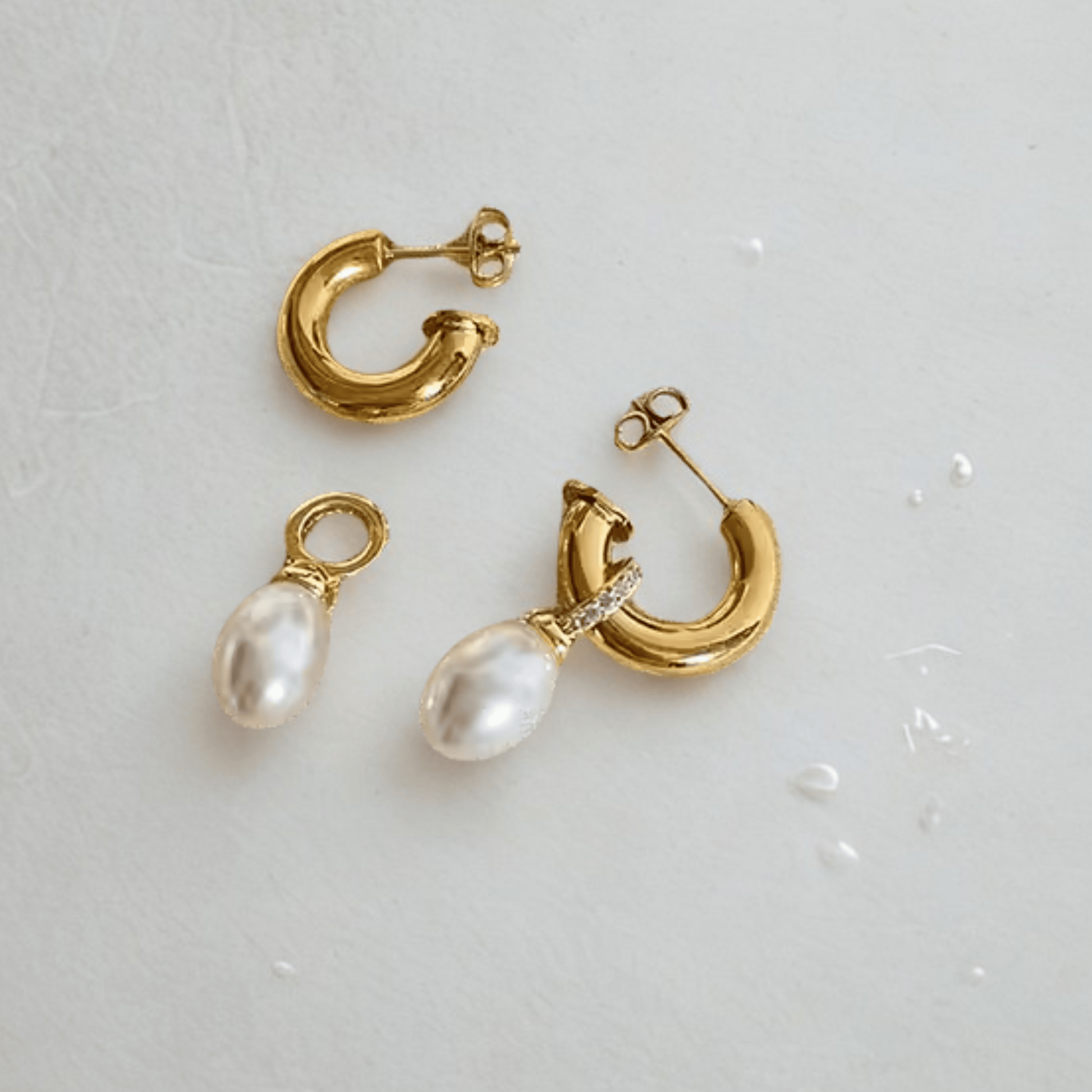 Horseshoe hoops - Earrings - foramour