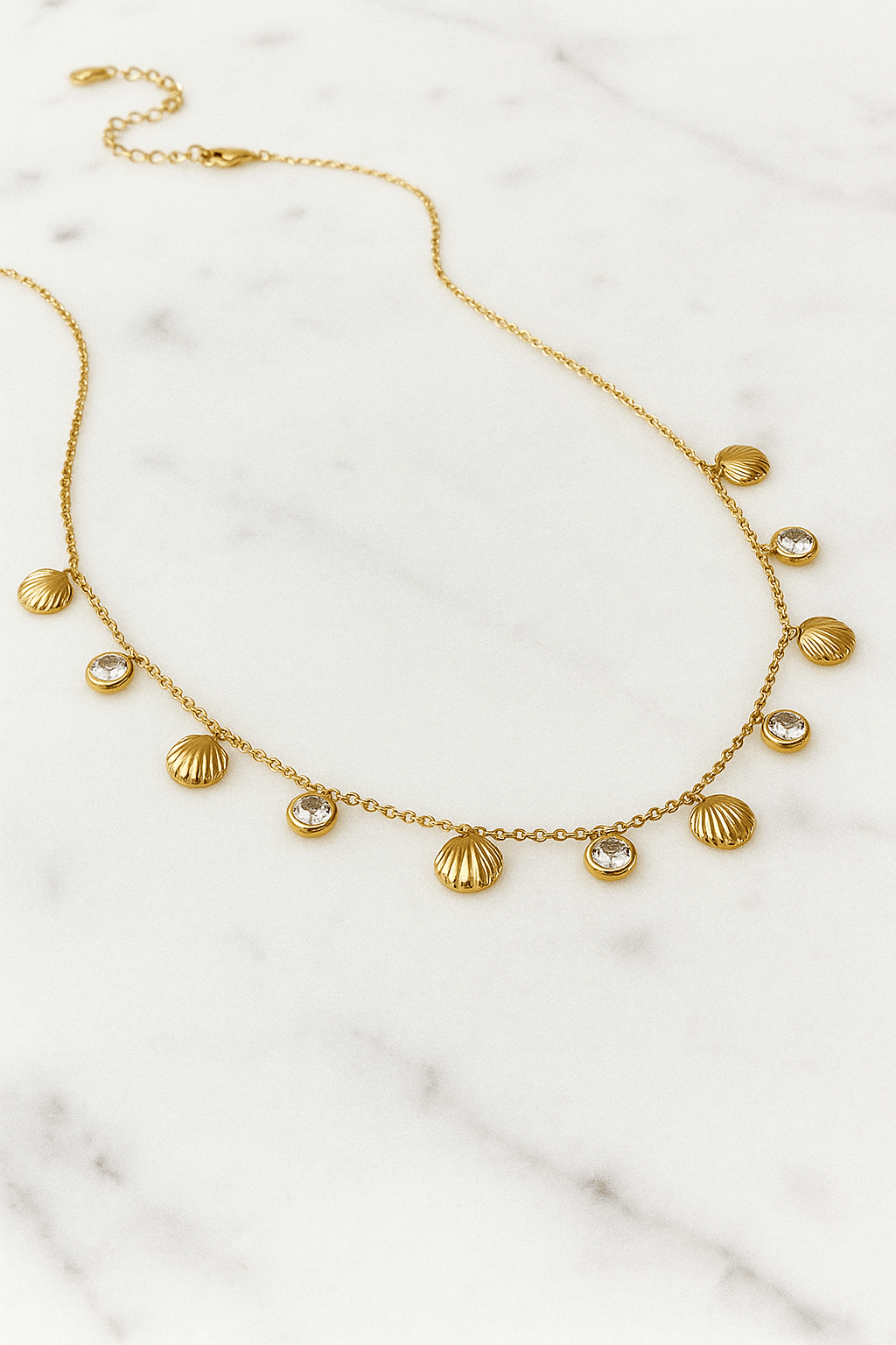 Stones and shells - Necklace - foramour