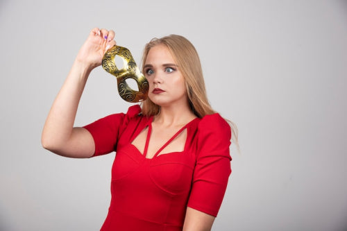 Award Shows Feature Elegant Pieces for Women