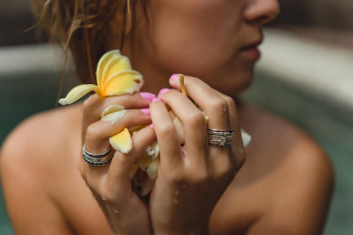 Anti-Allergic Jewelry: A Lifesaver for Those with Sensitive Skin