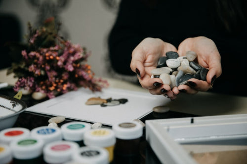 How Custom Jewelry is Shaping the Future of Sustainable and Personal Gifting Options