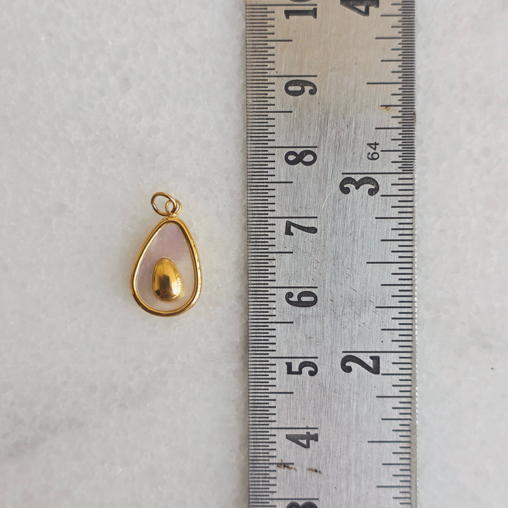 Avocado charm