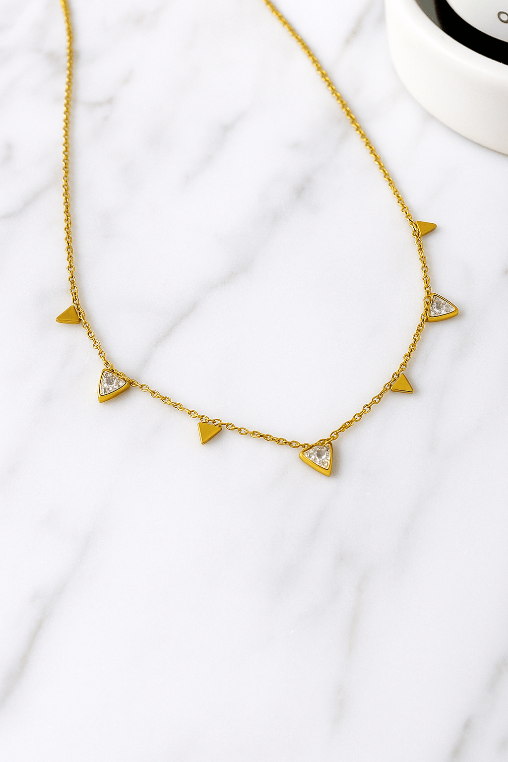 Triangles in Series - Necklace - foramour