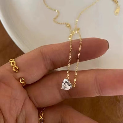 White Heart - Necklace