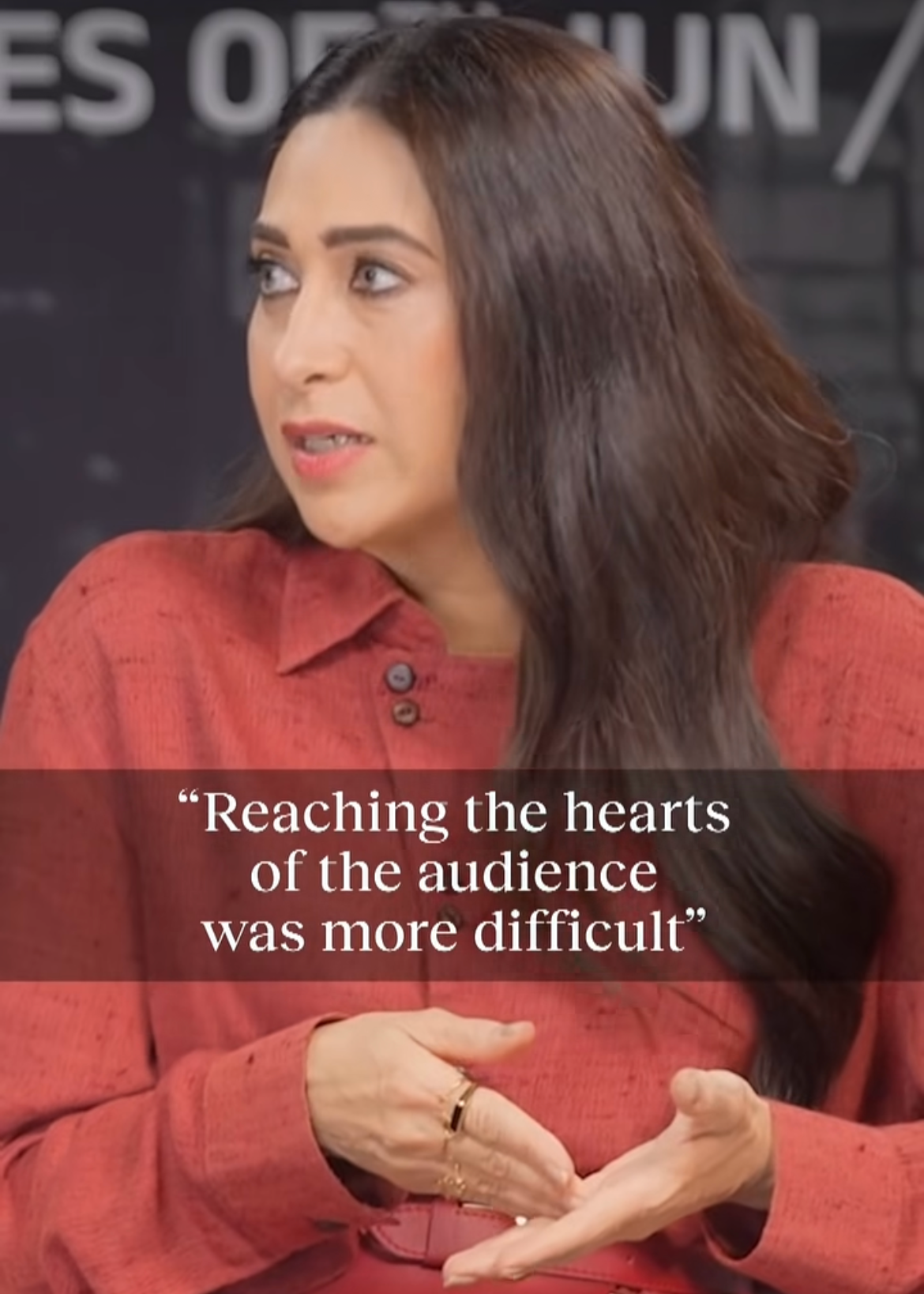 Karishma Kapoor with Foramour ring