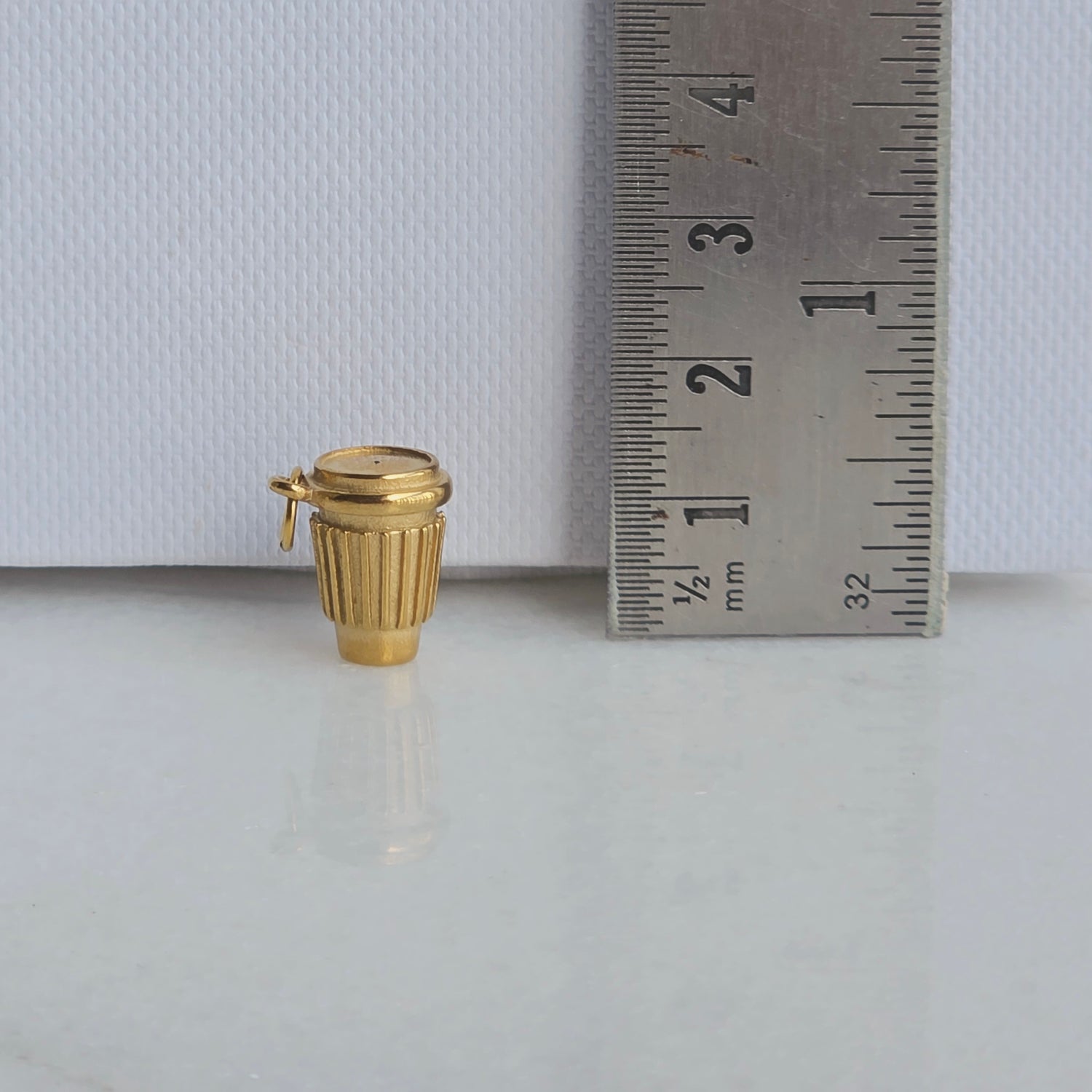Cup charm