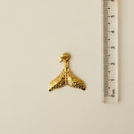 Whale fin - charm - foramour