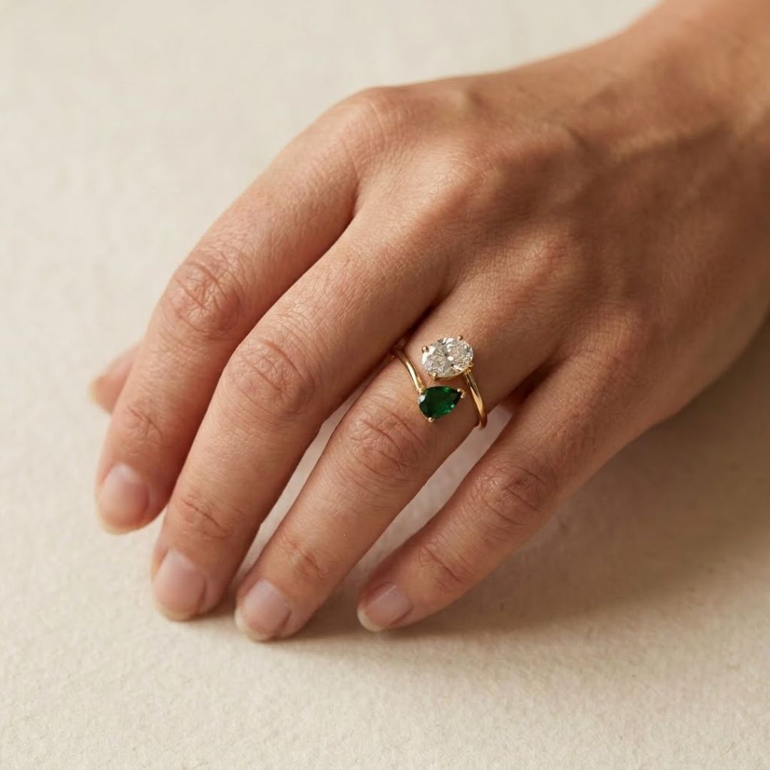 Toi et Moi Ring, Emerald & White Stone
