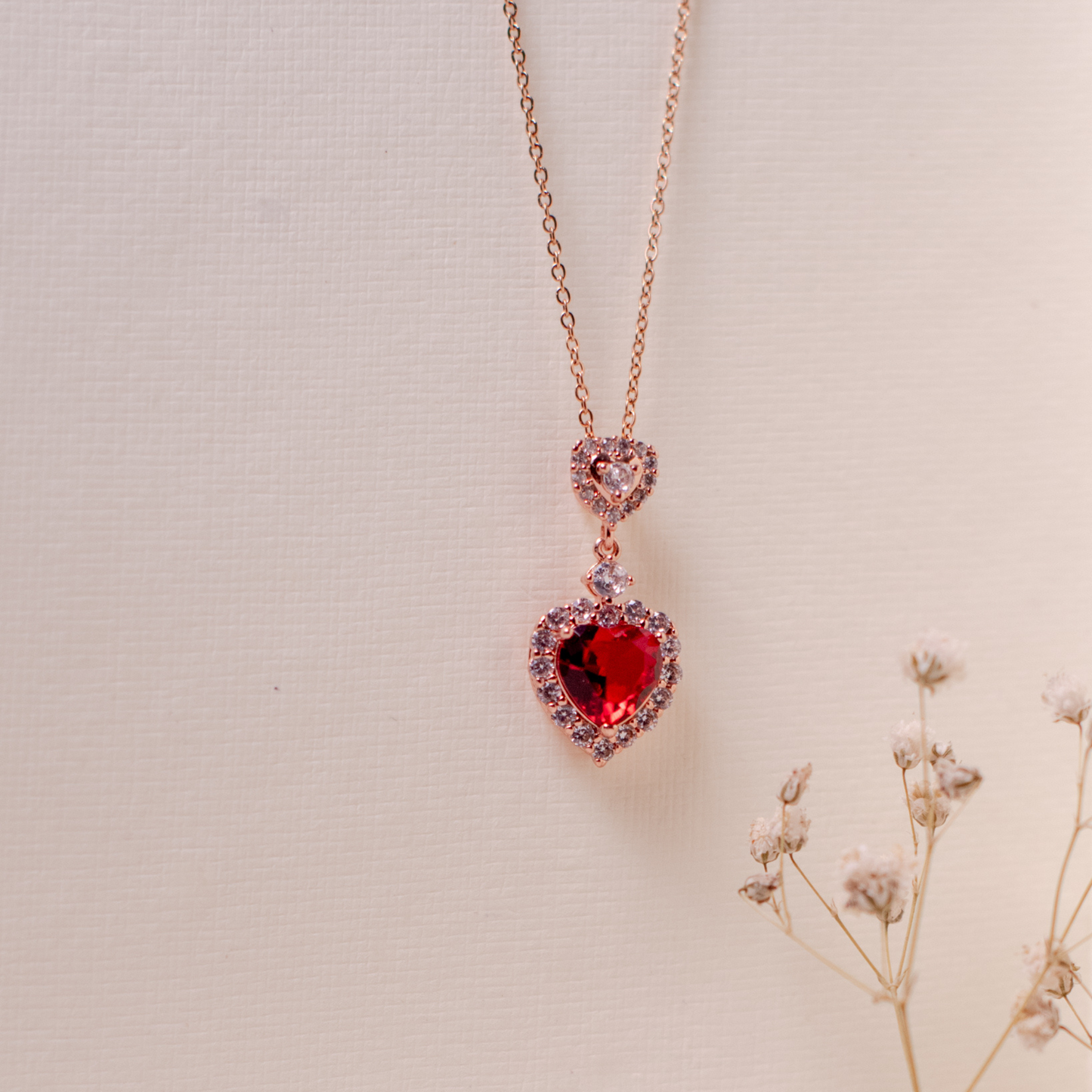 Bleeding hearts - Necklace