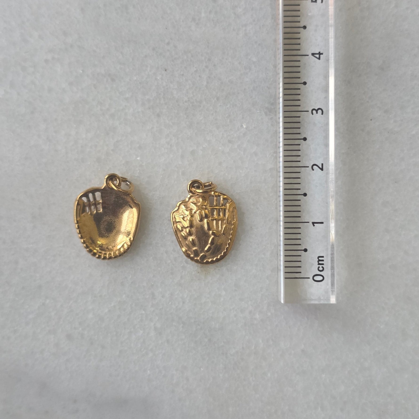Baseball Glove - Charm - Foramour Jewels - 18K Gold Plated - Sweat, water proof
