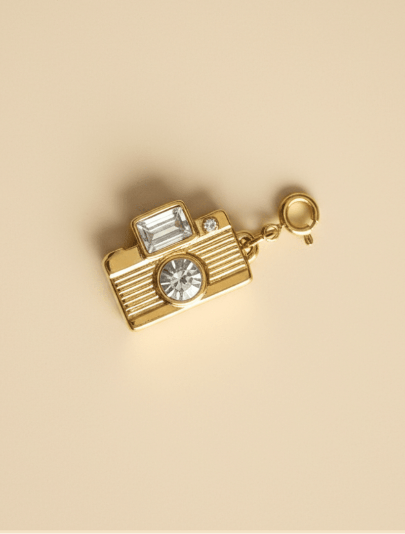 Camera - Charm - Foramour Jewels - 18K Gold Plated - Sweat, water proof
