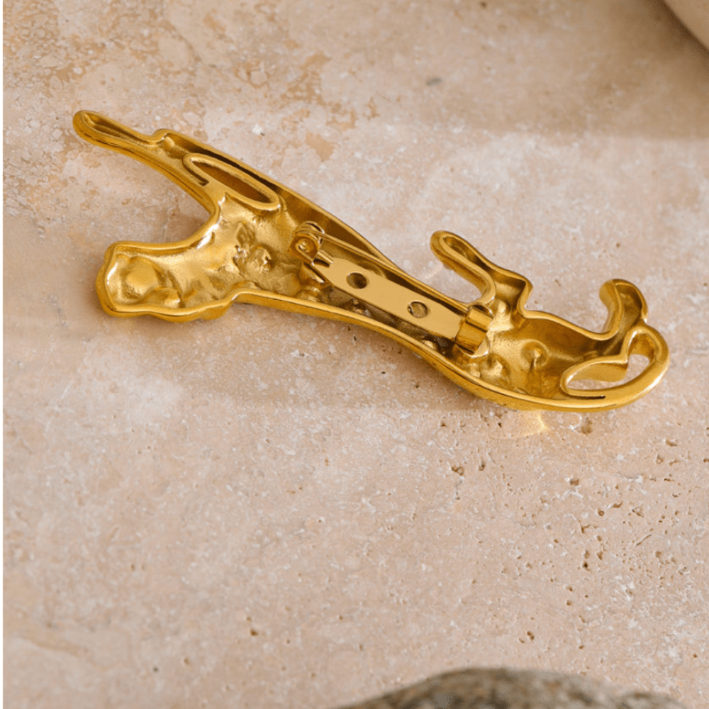 Cheetah Brooch | Crystal Spotted Wild Cat - Foramour Jewels - 18K Gold Plated - Sweat, water proof