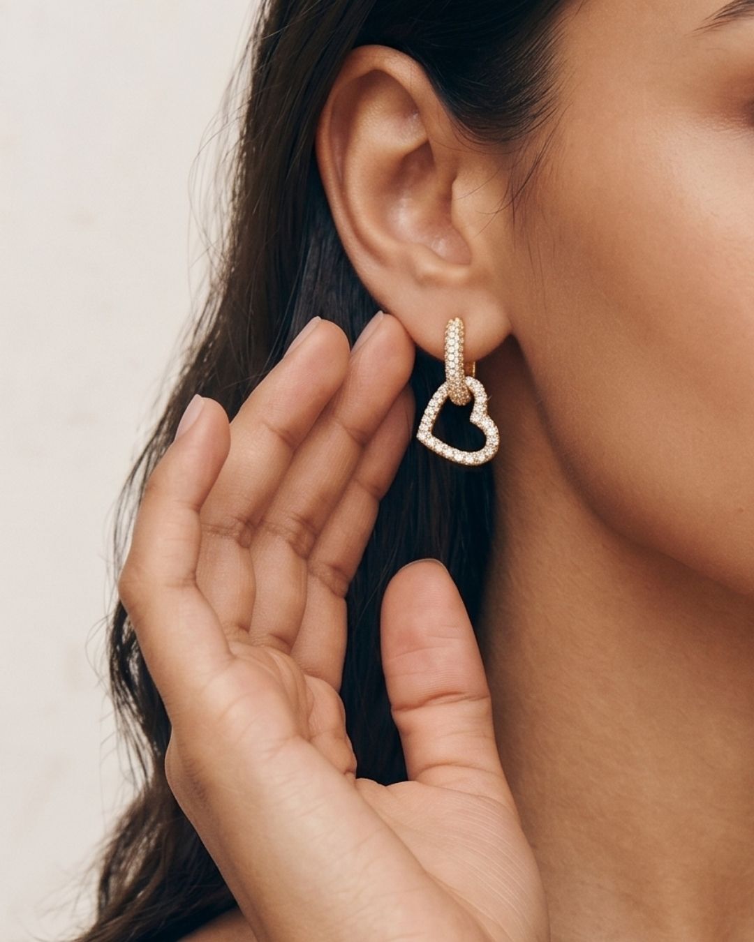 Dangling Heart Huggie Earrings - Foramour Jewels - 18K Gold Plated - Sweat, water proof