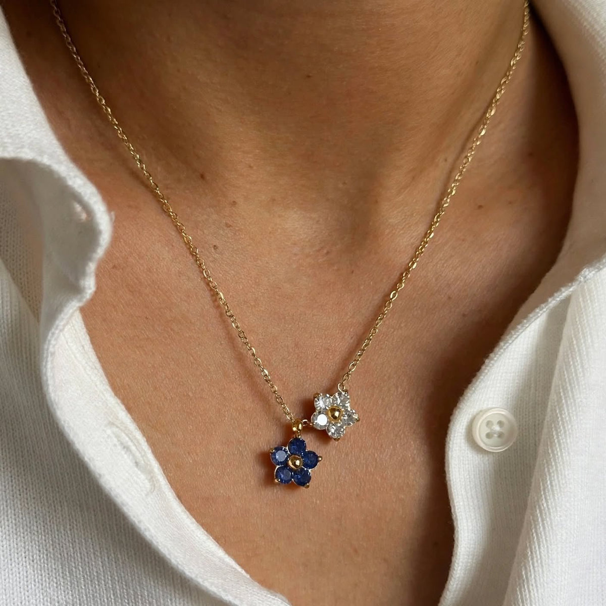 Double Flower Crystal Pendant Necklace - Foramour Jewels - 18K Gold Plated - Sweat, water proof
