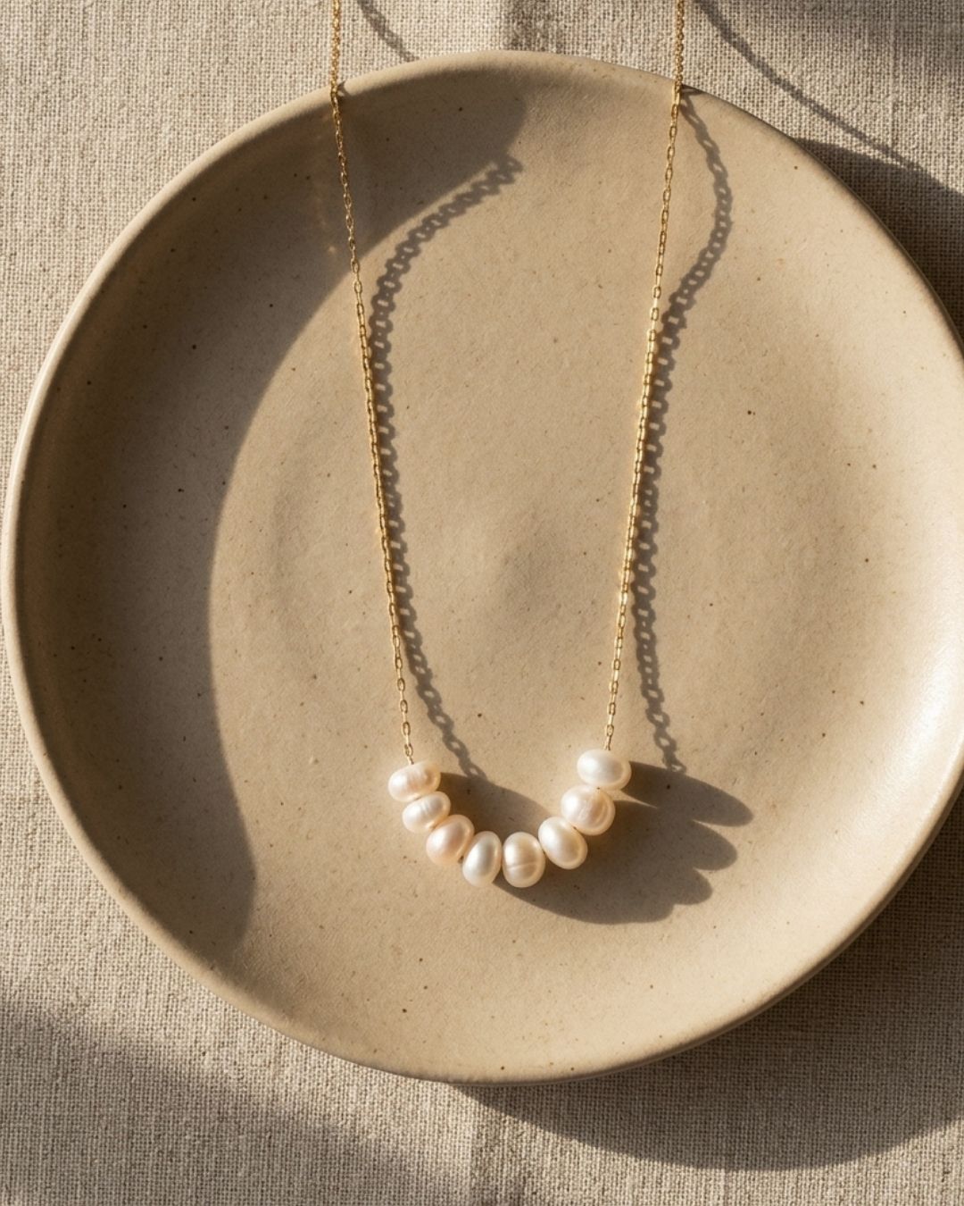 Eight Pearl Link Necklace - Foramour Jewels - 18K Gold Plated - Sweat, water proof