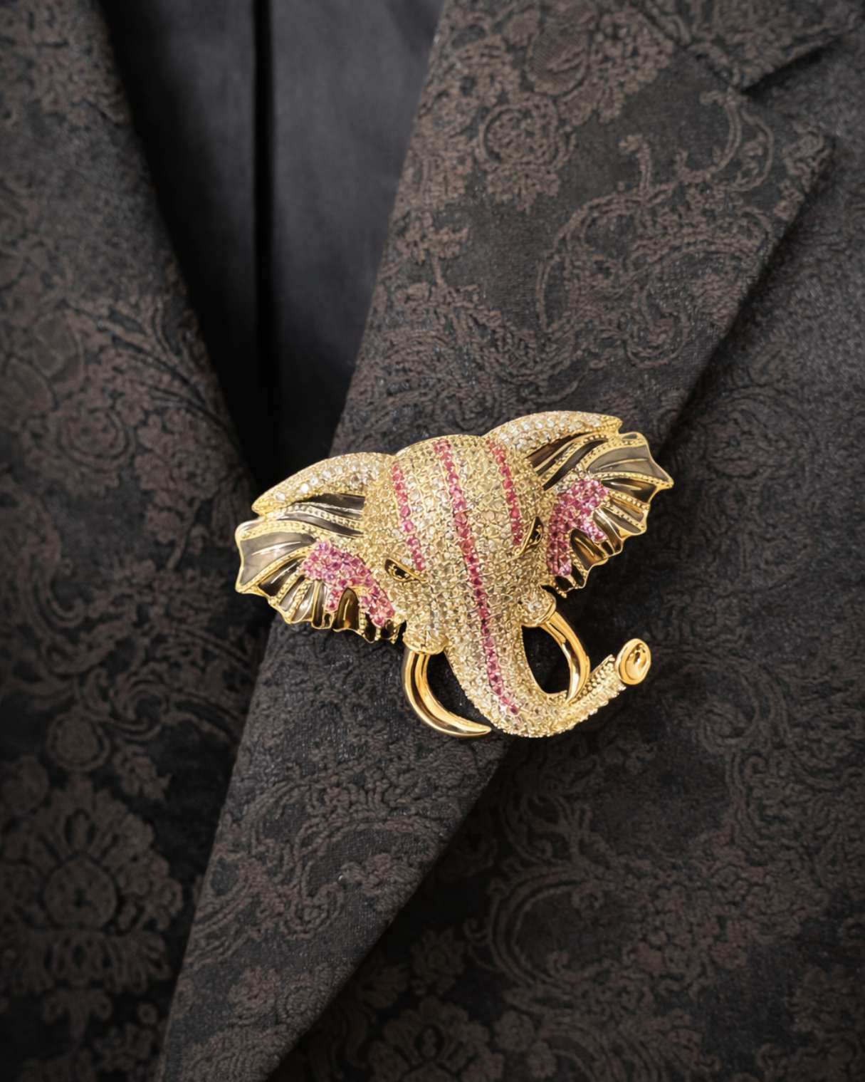 Elephant face- Brooch | Lapel Pin - Foramour Jewels - 18K Gold Plated - Sweat, water proof