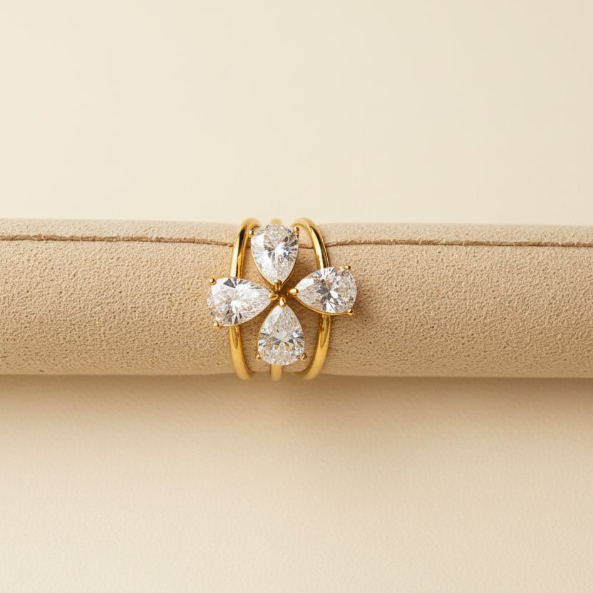 Four points - Ring - Foramour Jewels - 18K Gold Plated - Sweat, water proof