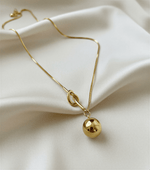 Knot & Ball - Necklace - Foramour Jewels - 18K Gold Plated - Sweat, water proof