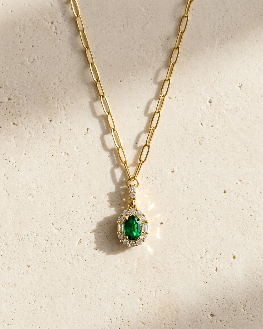 Queen stone Emerald - Necklace