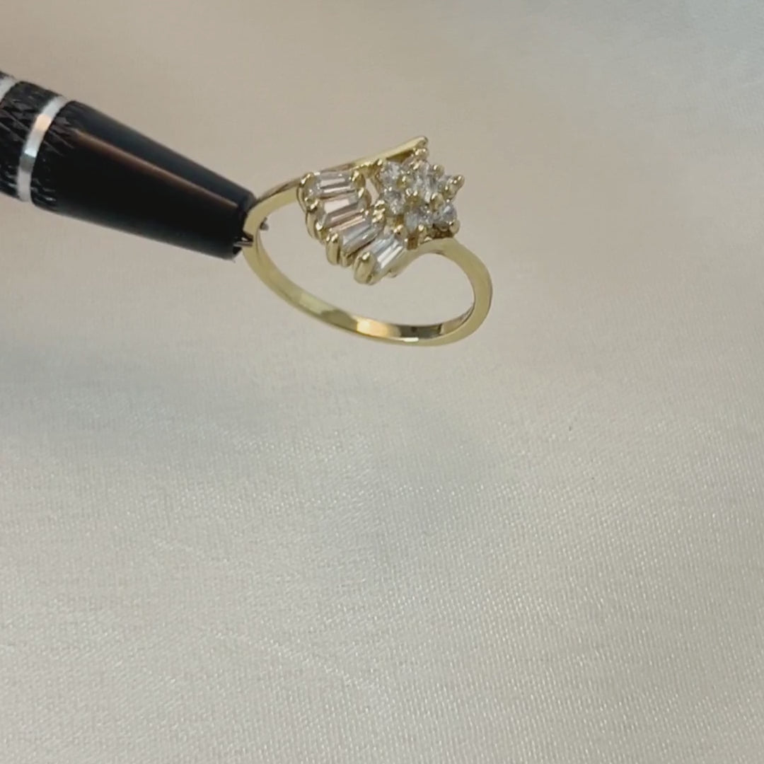 Flower Baguette - Ring