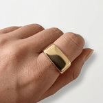 Rectangle Signet Ring - Foramour Jewels - 18K Gold Plated - Sweat, water proof