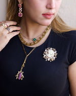 The Lady — Brooch | Lapel Pin - Foramour Jewels - 18K Gold Plated - Sweat, water proof