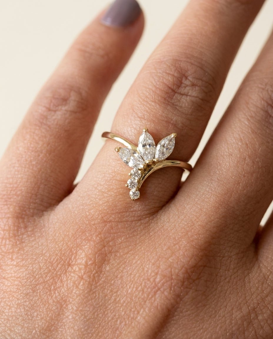 Tiara - Ring - Foramour Jewels - 18K Gold Plated - Sweat, water proof