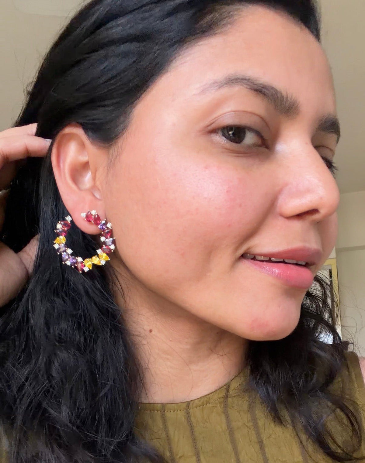 Zircons in loop - Earrings - Foramour Jewels - 18K Gold Plated - Sweat, water proof